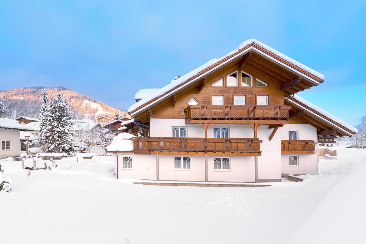 Ferienwohnung Haus Meneweger Flachau Exterior foto